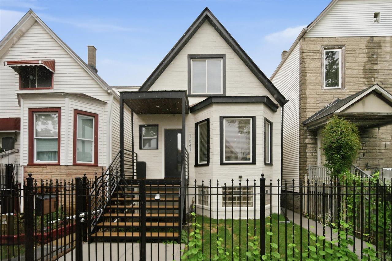 1641 N Springfield Ave., Chicago, IL 60647