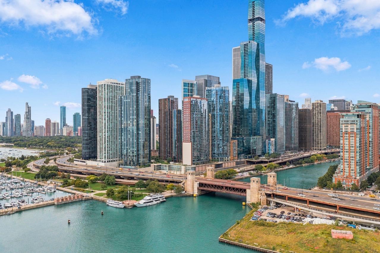 450 E Waterside Dr. #3309, Chicago, IL 60601
