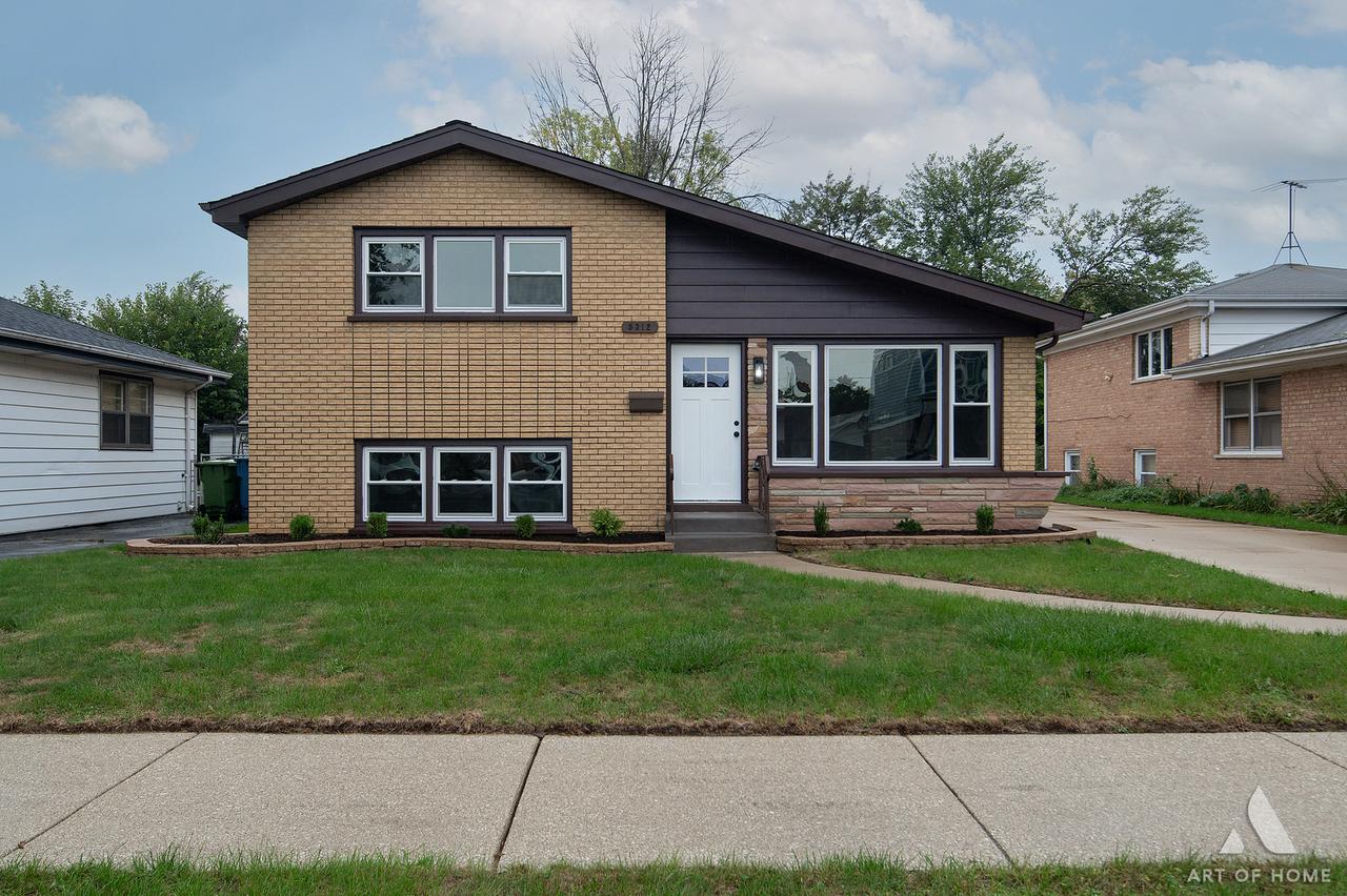 5312 Kimball Pl., Oak Lawn, IL 60453