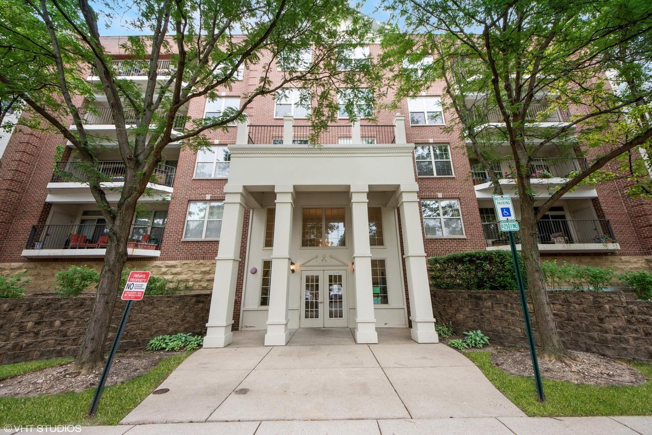 3115 Town Square Dr. #408, Rolling Meadows, IL 60008