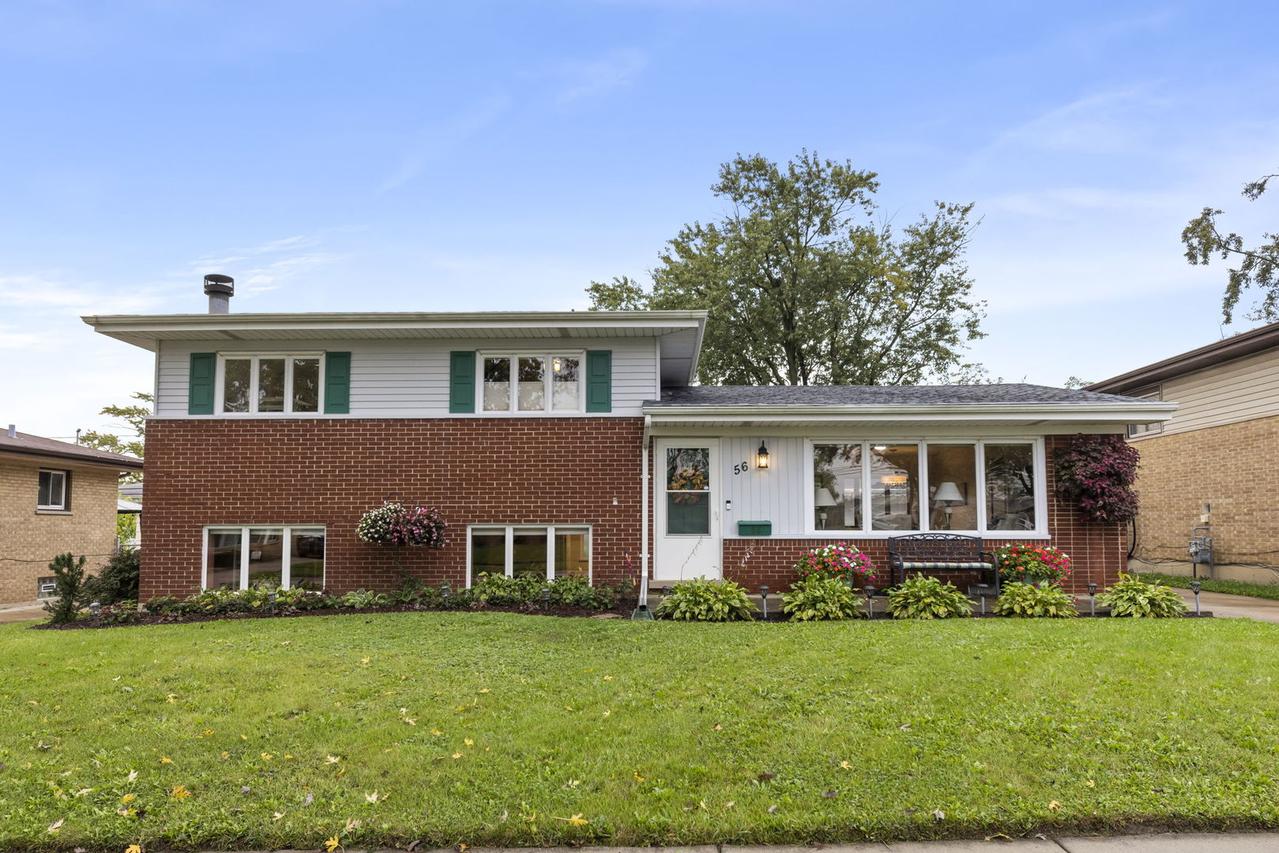 56 Peyton Dr., Chicago Heights, IL 60411