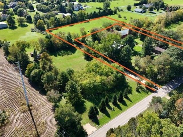 8663 Rote Rd., Rockford, IL 61107