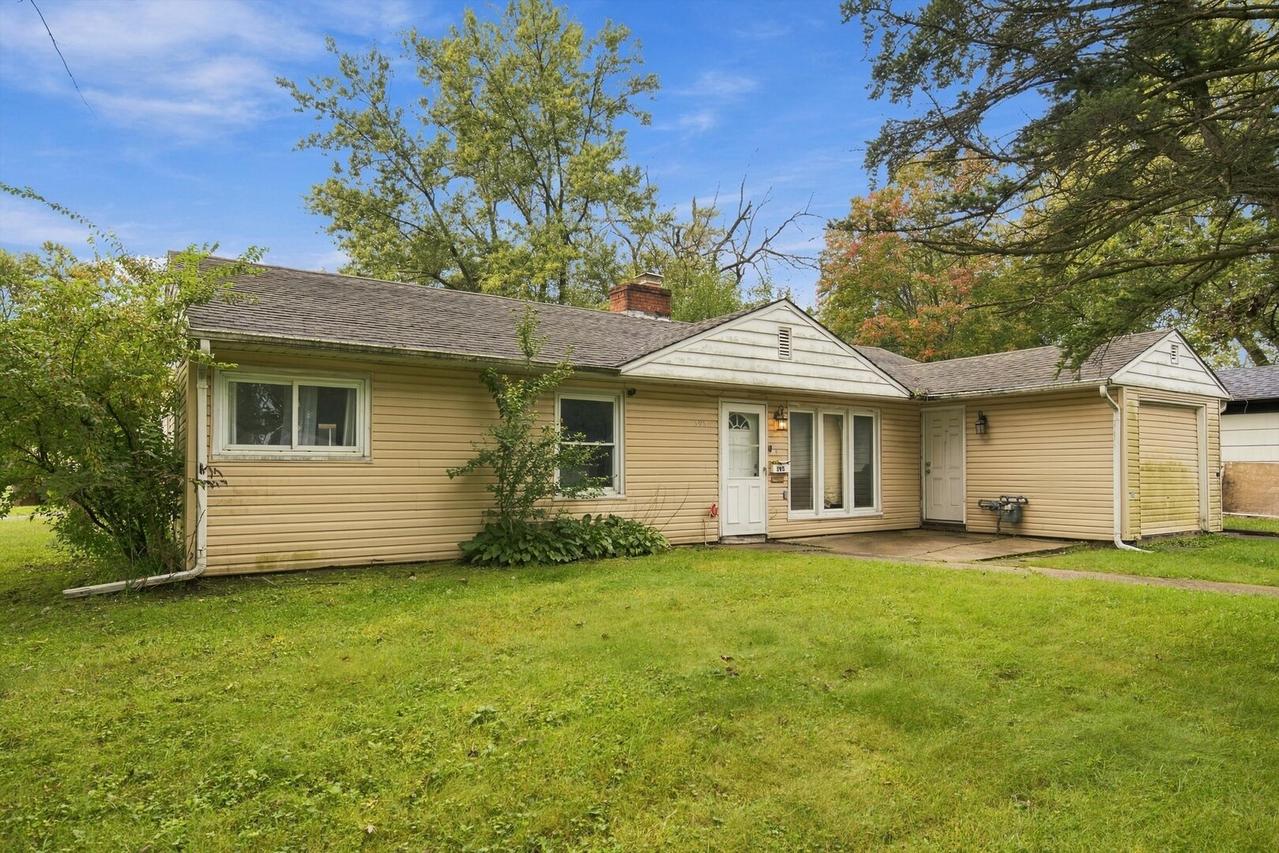 395 Oswego St., Park Forest, IL 60466