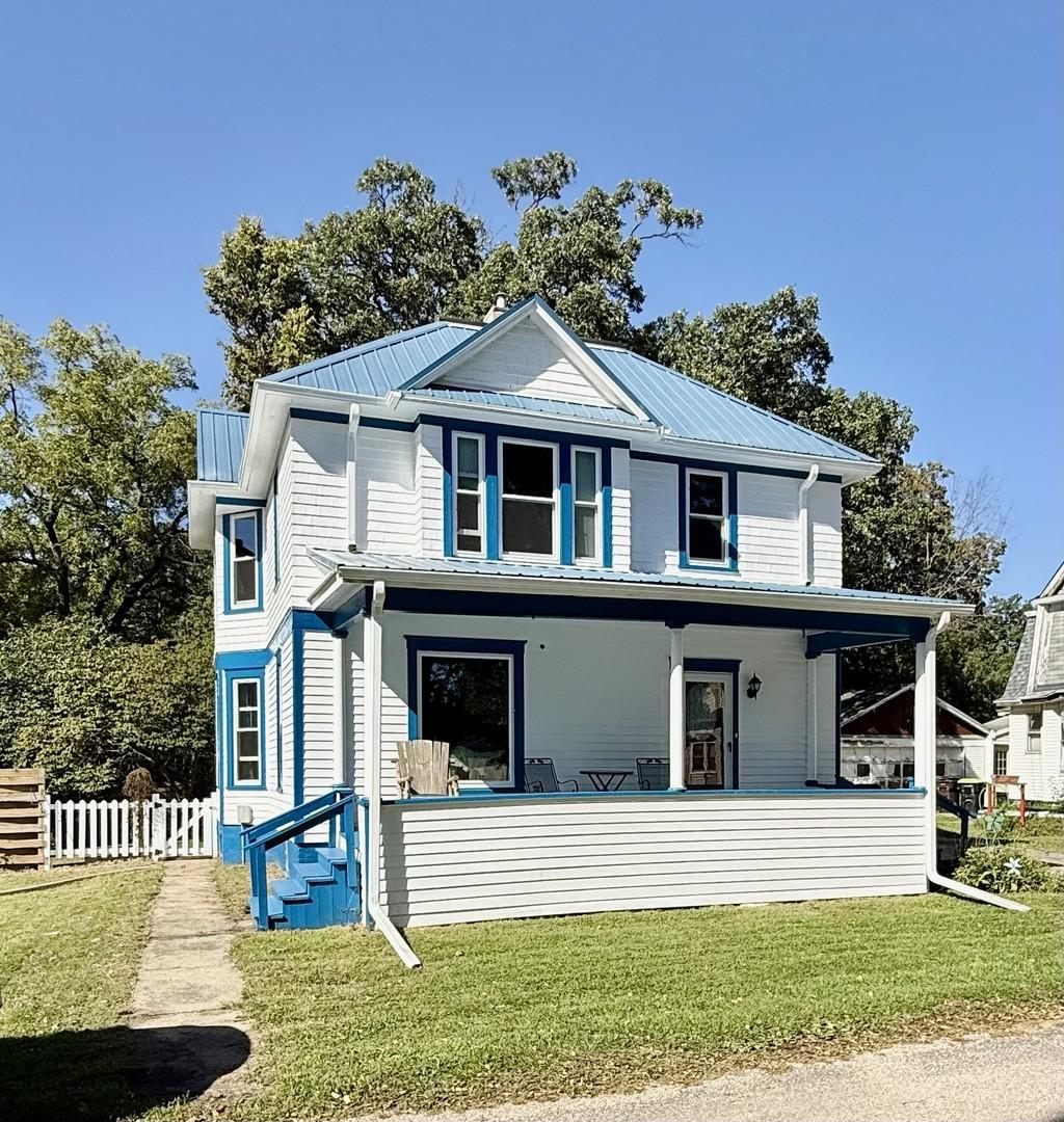 219 Lyons Ct., Toulon, IL 61483