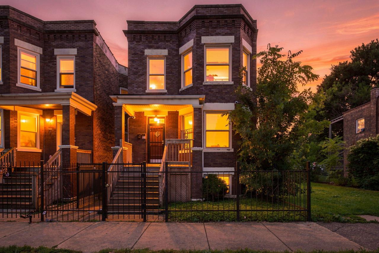 4833 W Gladys Ave., Chicago, IL 60644