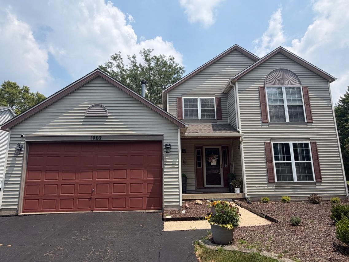 1902 Chestnut Grove Dr., Plainfield, IL 60586
