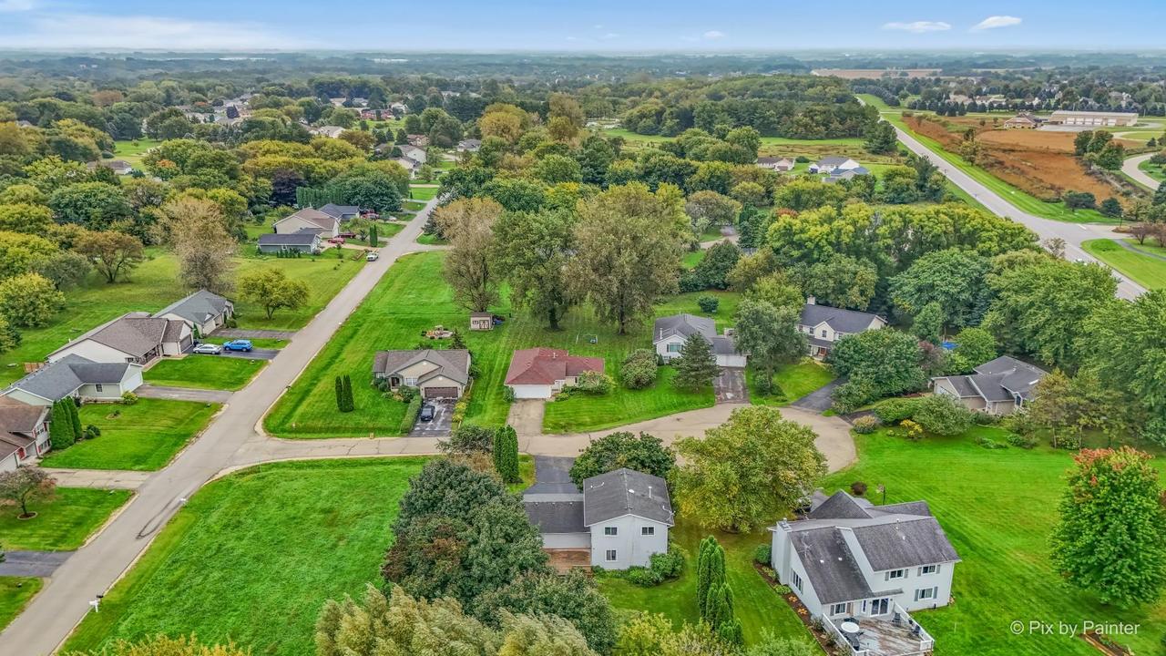 103 Balclutha Ct., Poplar Grove, IL 61065