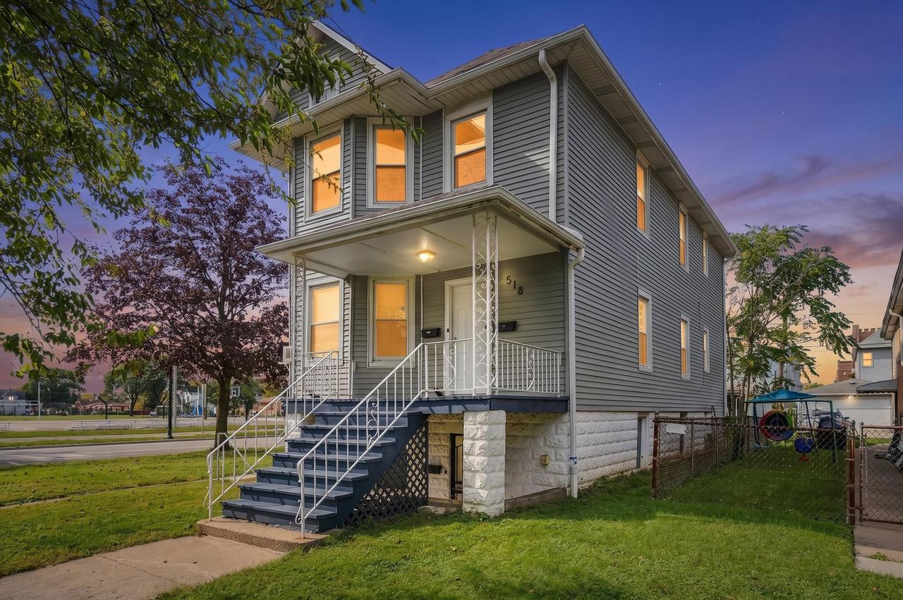 518 S 10th Ave., Maywood, IL 60153