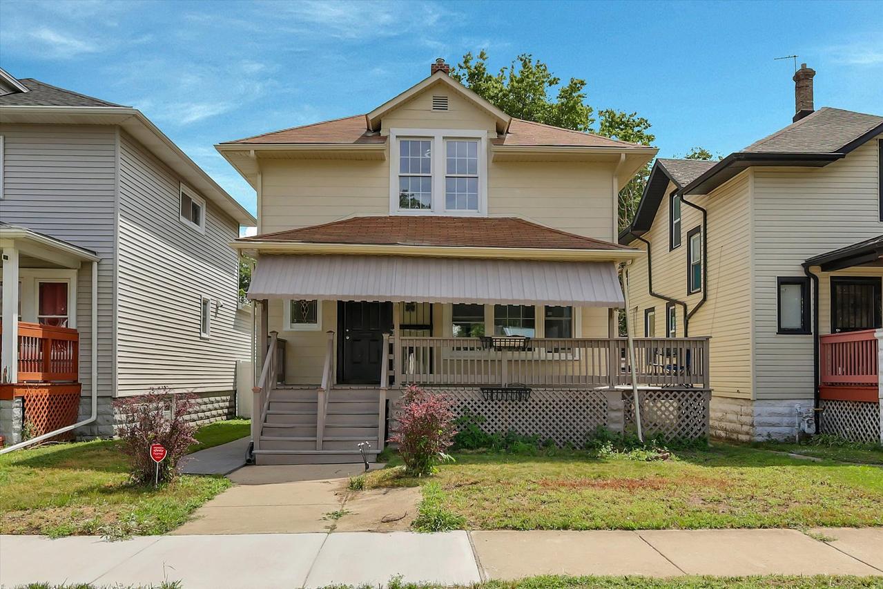 7527 S Chappel Ave., Chicago, IL 60649