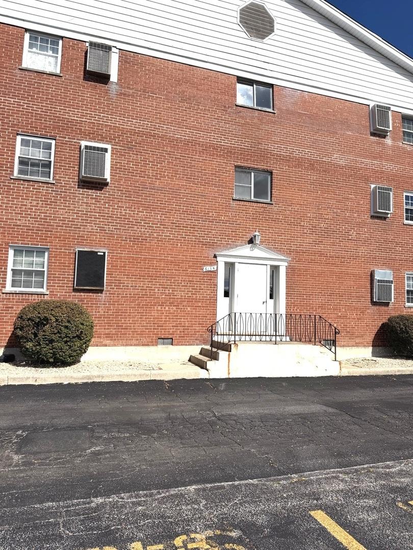 6135 W 94th St. #A3, Oak Lawn, IL 60453