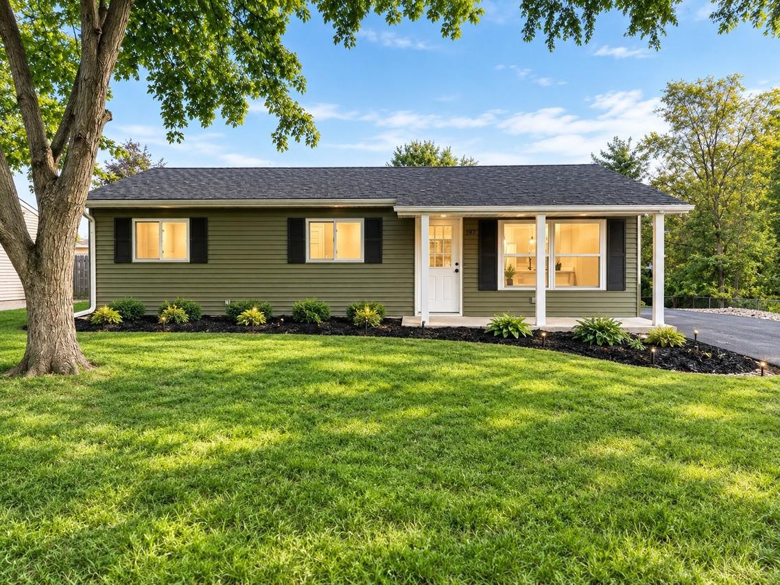 197 Hadleigh Rd., Bolingbrook, IL 60440