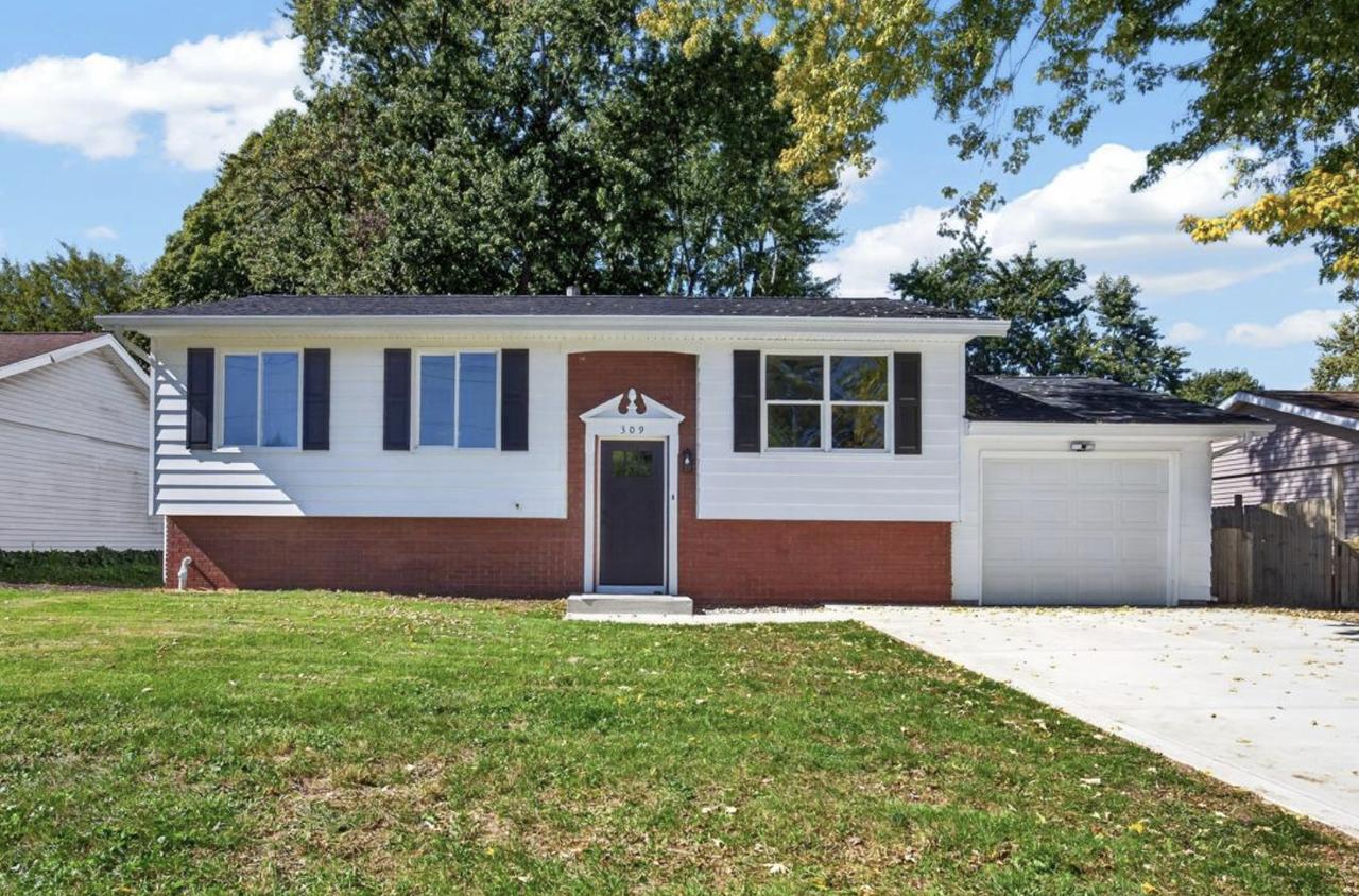 309 N Towanda Ave., Normal, IL 61761