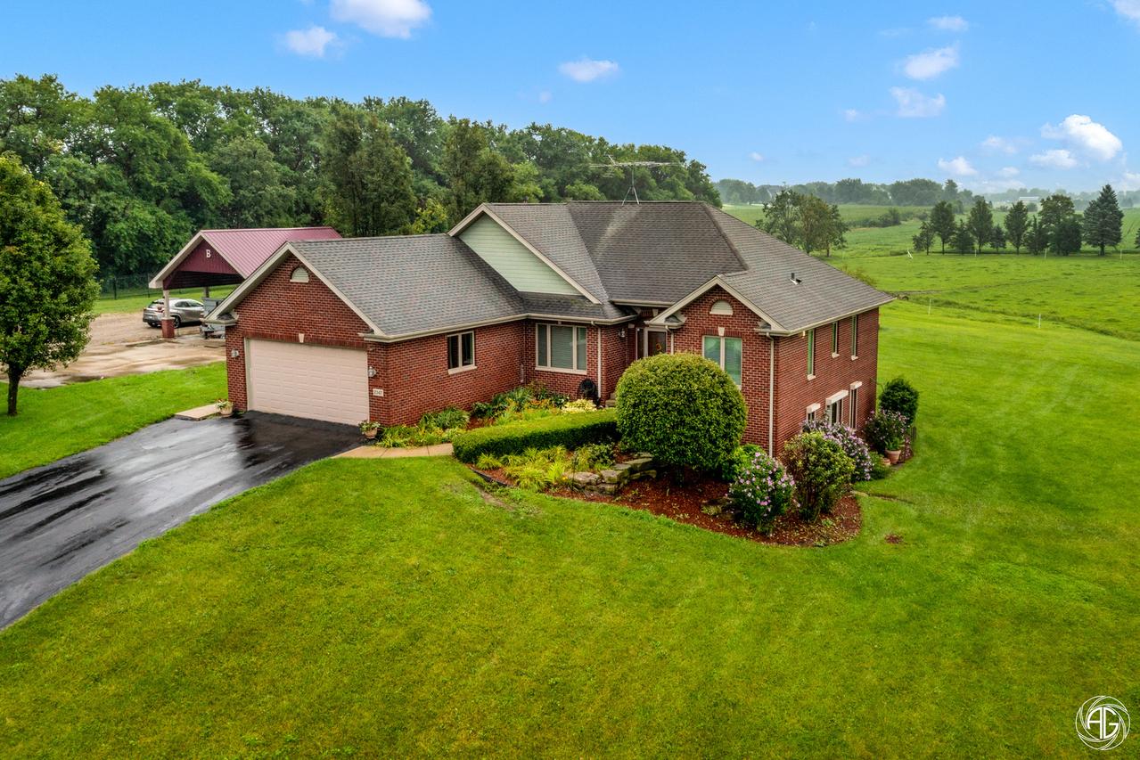 2347 Vankalker Dr., Crete, IL 60417