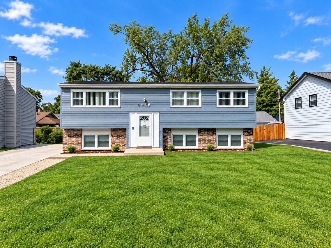 4936 153rd St., Oak Forest, IL 60452