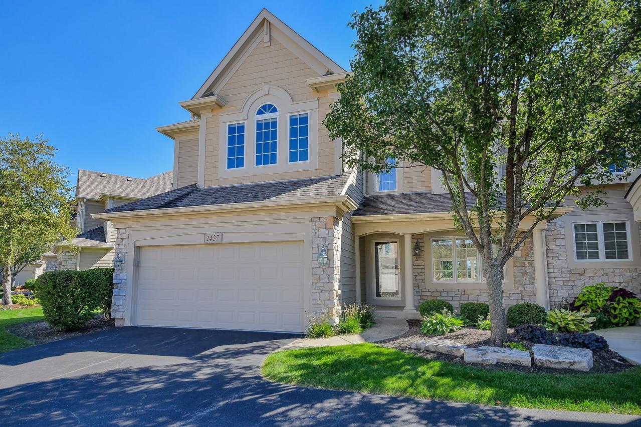 2427 Ridgewood Ct., Aurora, IL 60502