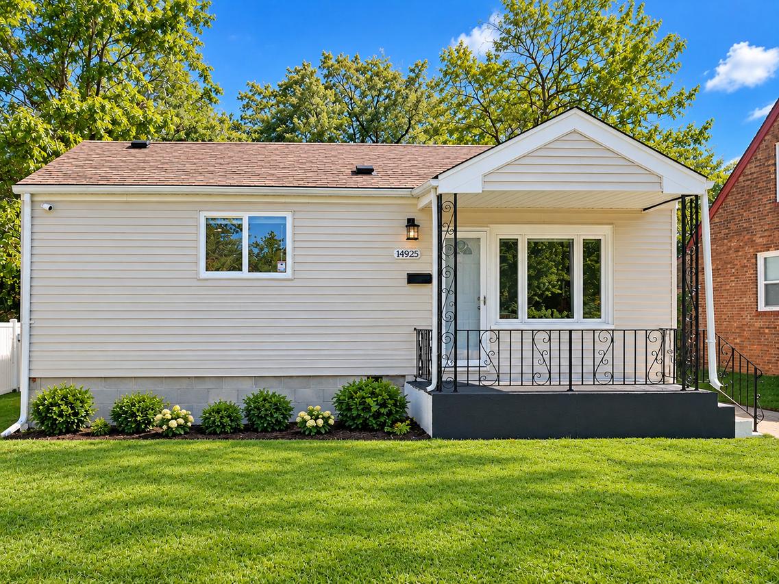 14925 Riverside Dr., South Holland, IL 60473