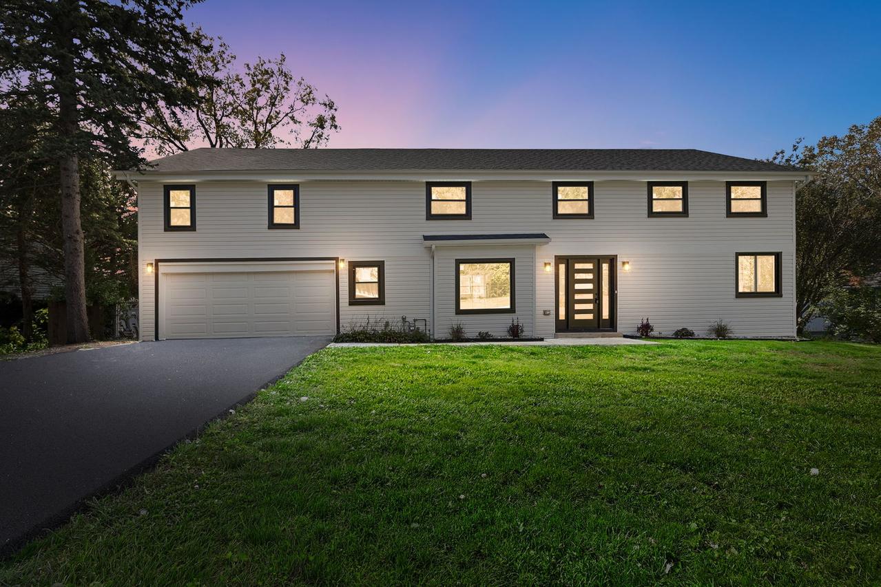 1120 Foster Ave., Lake Bluff, IL 60044
