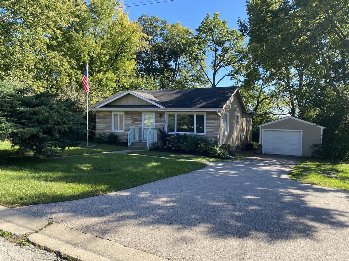 27641 W Bayview Dr., Ingleside, IL 60041