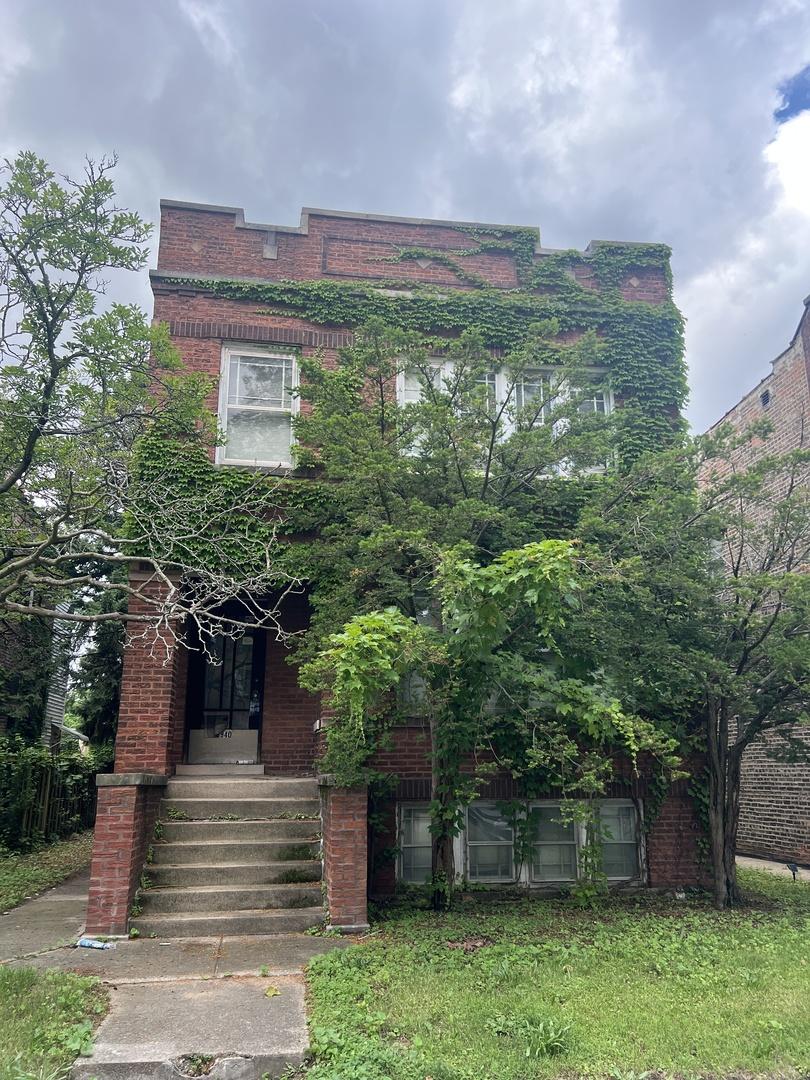 1940 Scoville Ave., Berwyn, IL 60402