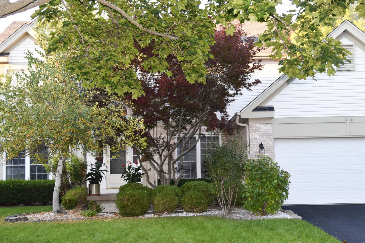 1218 Meadowlark Ln., Grayslake, IL 60030