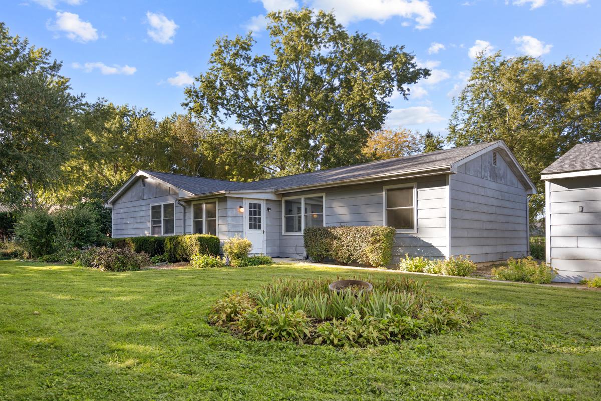 1S278 Wenmoth Rd., Batavia, IL 60510