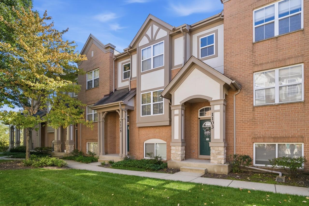 1103 N Claremont Dr., Palatine, IL 60067