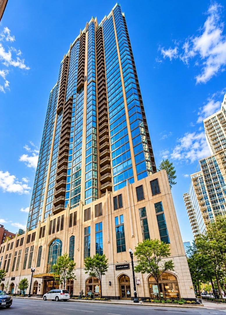 21 E Huron St. #1802, Chicago, IL 60611