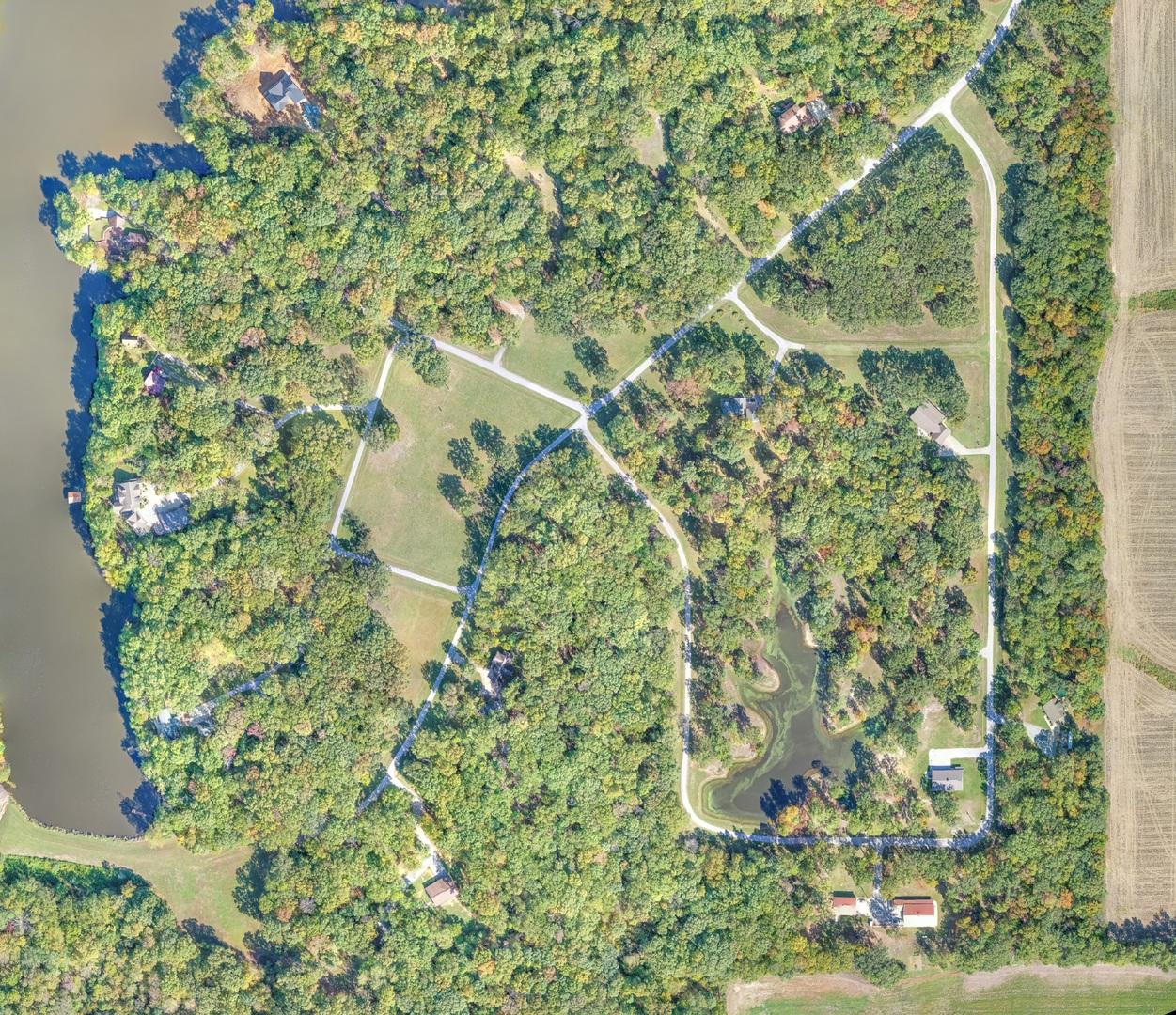0000 N Violet Ct., Dix, IL 62830