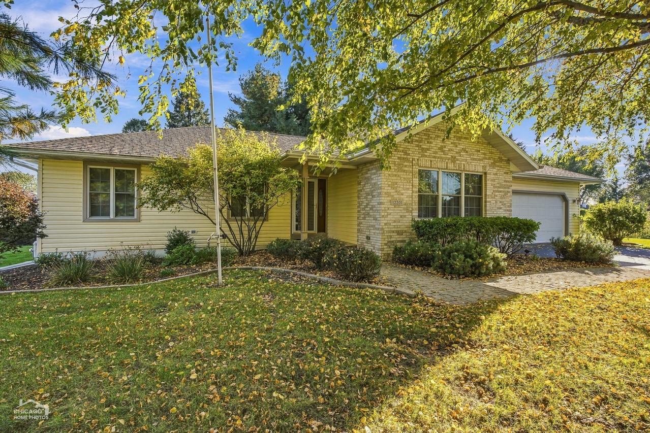12201 Jacob Ave., Hebron, IL 60034