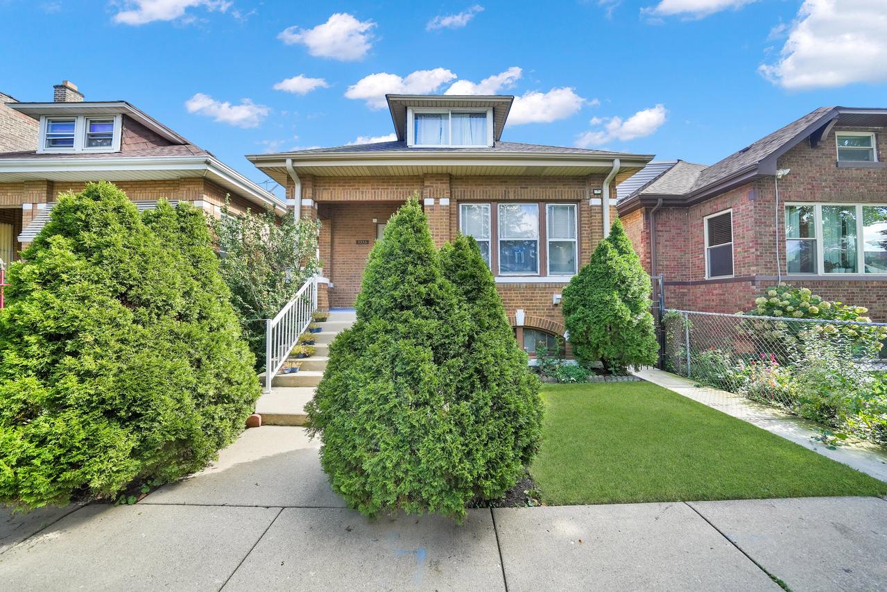 5355 S Fairfield Ave., Chicago, IL 60632