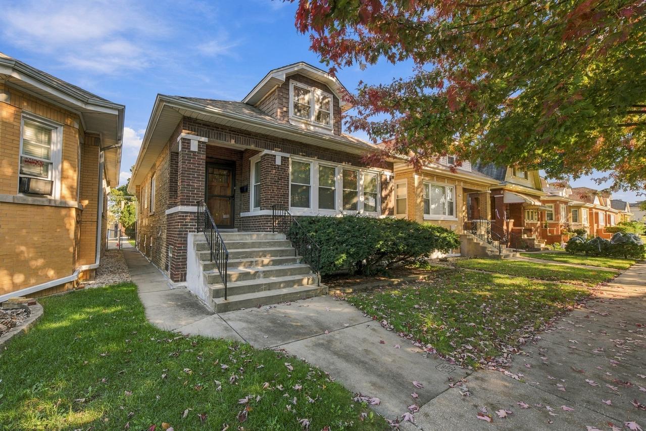 2839 N Luna Ave., Chicago, IL 60641