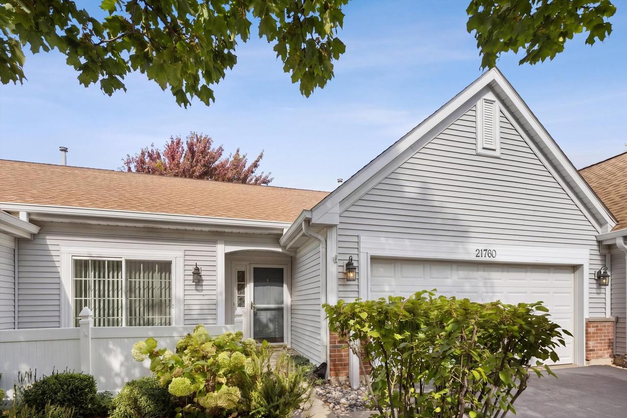 21760 W Empress Ln., Plainfield, IL 60544