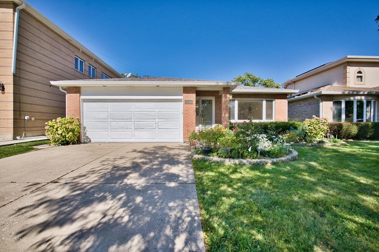 5316 Lee St., Skokie, IL 60077