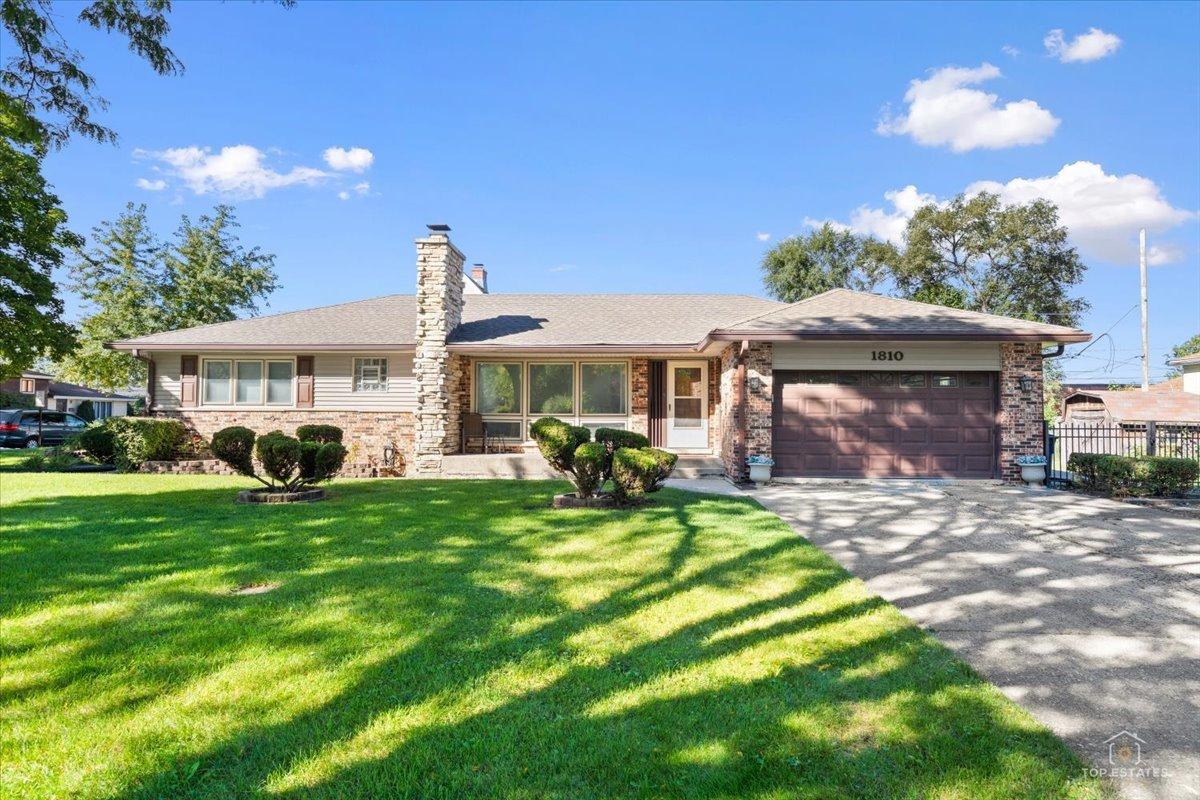 1810 Pratt Ave., Des Plaines, IL 60018