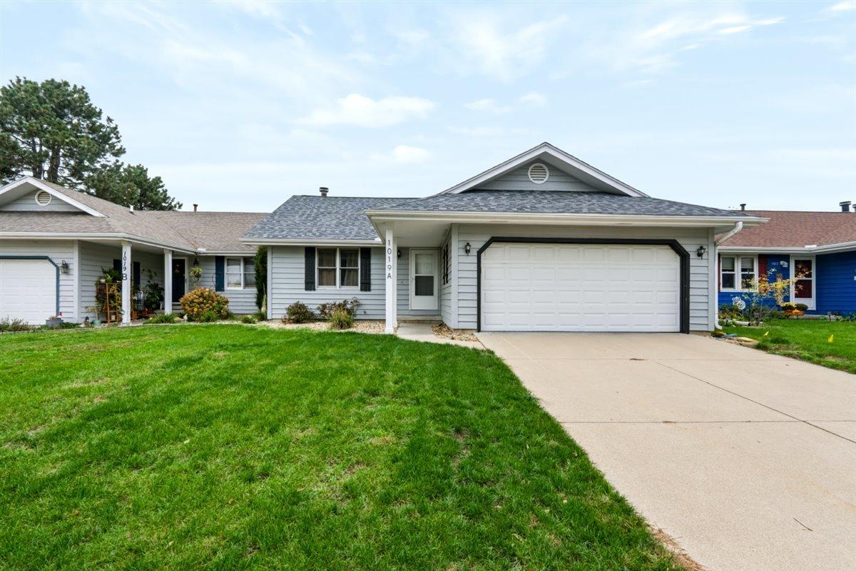 1019 Laesch Ave. #A, Bloomington, IL 61704