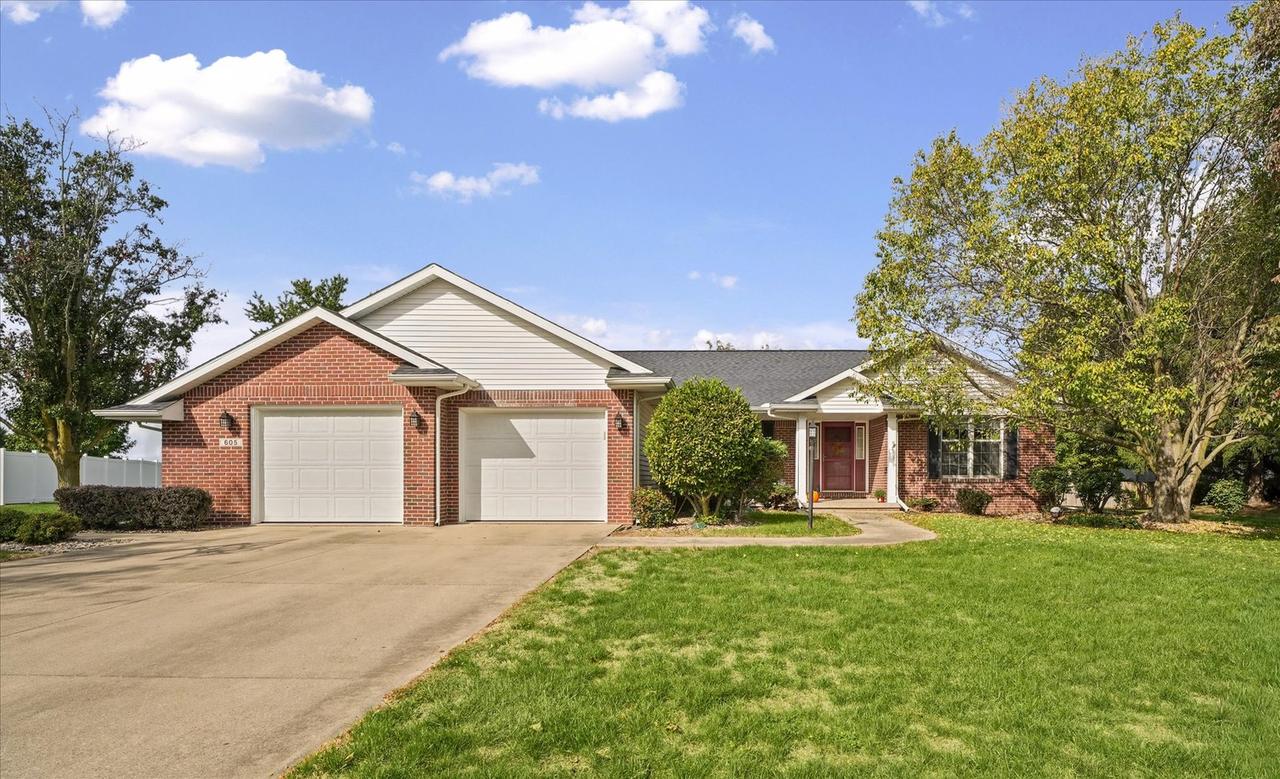 605 S Harrison St., Philo, IL 61864