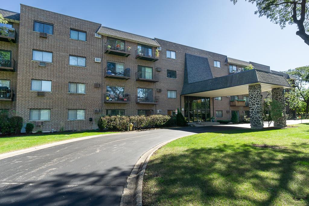 235 N Mill Rd. #313B, Addison, IL 60101