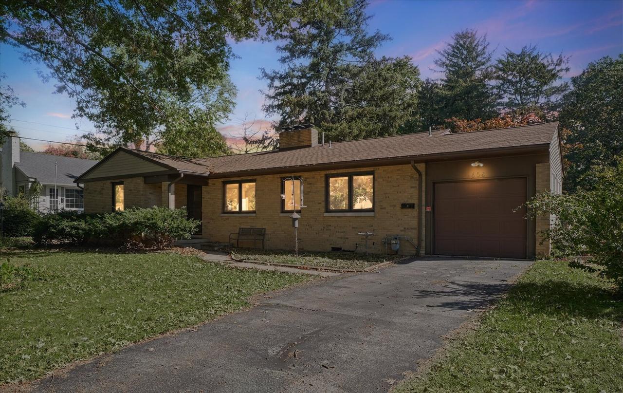608 S Draper Ave., Champaign, IL 61821