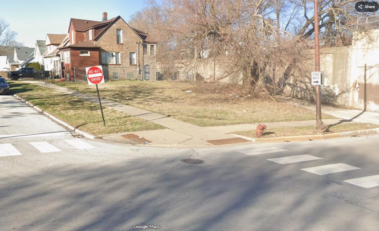 746 W 83rd St., Chicago, IL 60620