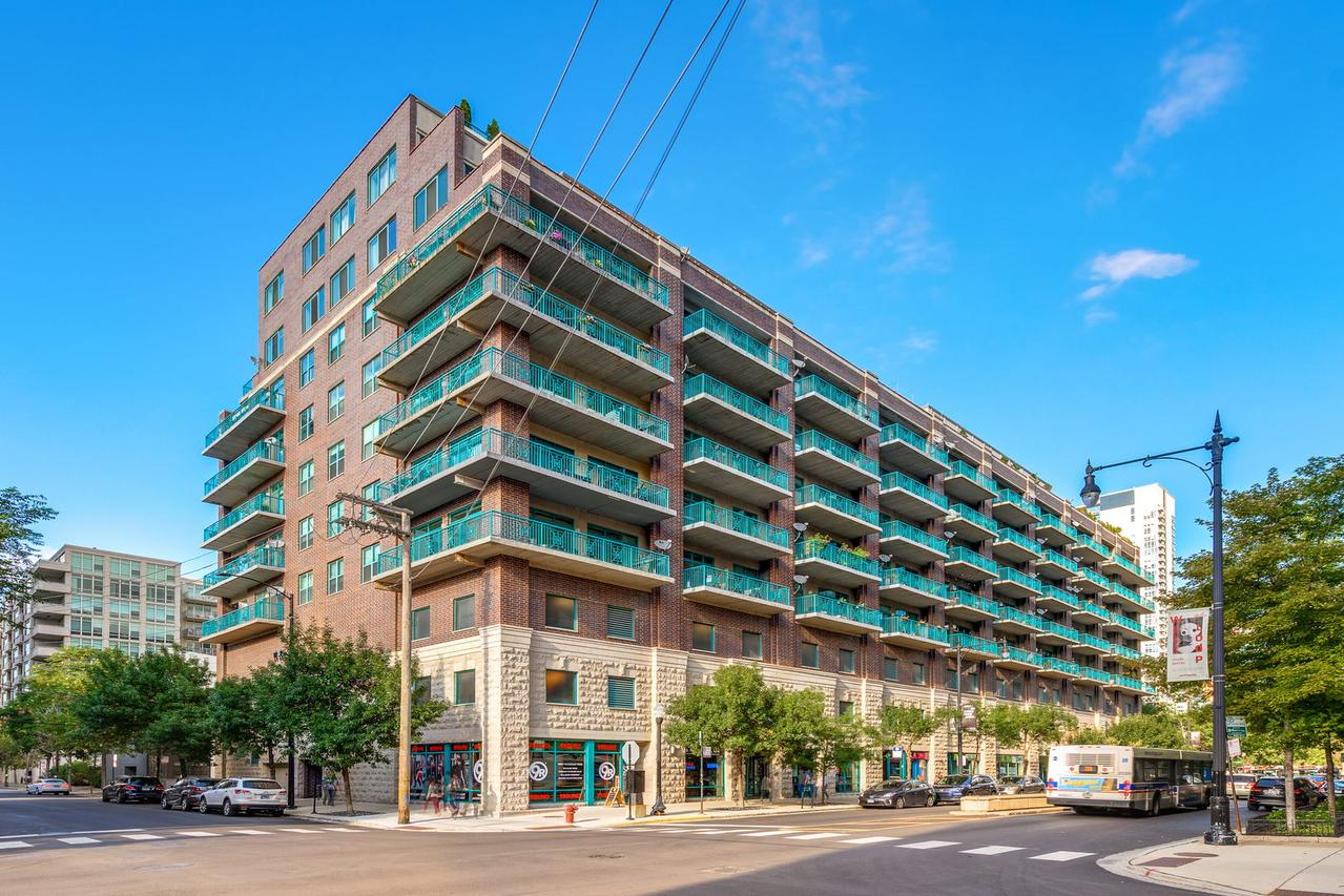 920 W Madison St. #B6, Chicago, IL 60607