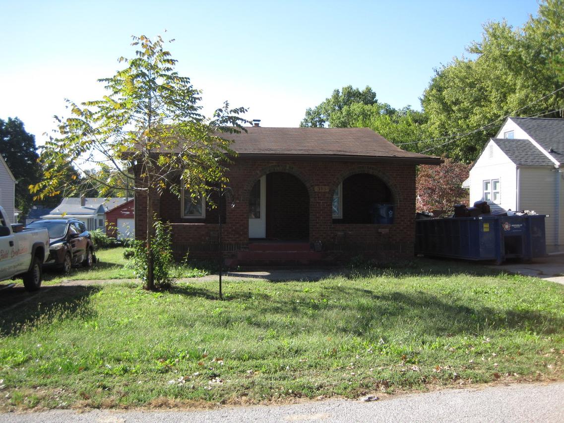 315 Maurice St., Alton, IL 62002