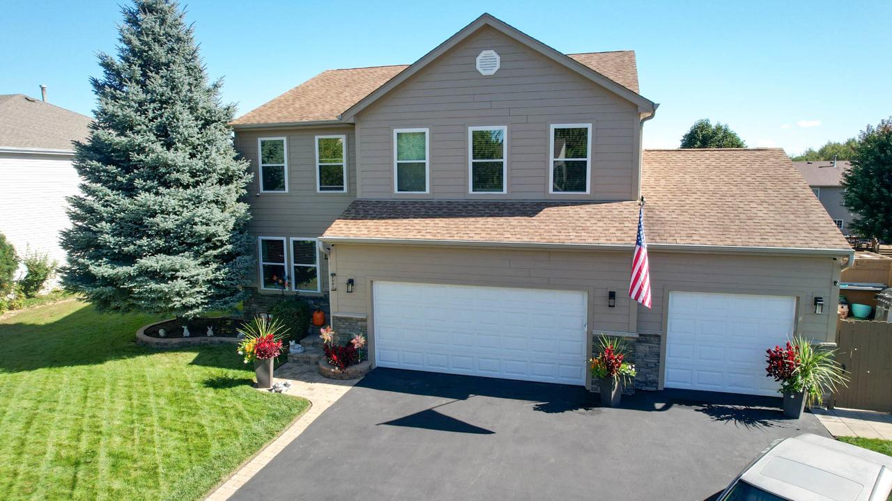 2002 Kennedy Dr., Mchenry, IL 60050