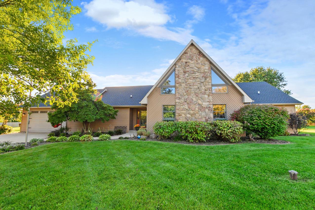 1345 Edmonds Ave., New Lenox, IL 60451