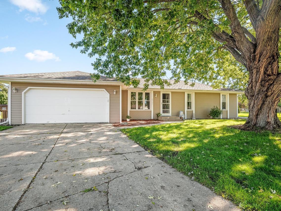 8523 Terrang Ct., Machesney Park, IL 61115