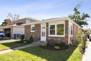New Homes with Master Bedrooms on the 1st Floor in Blue Island: October 3rd to October 9th