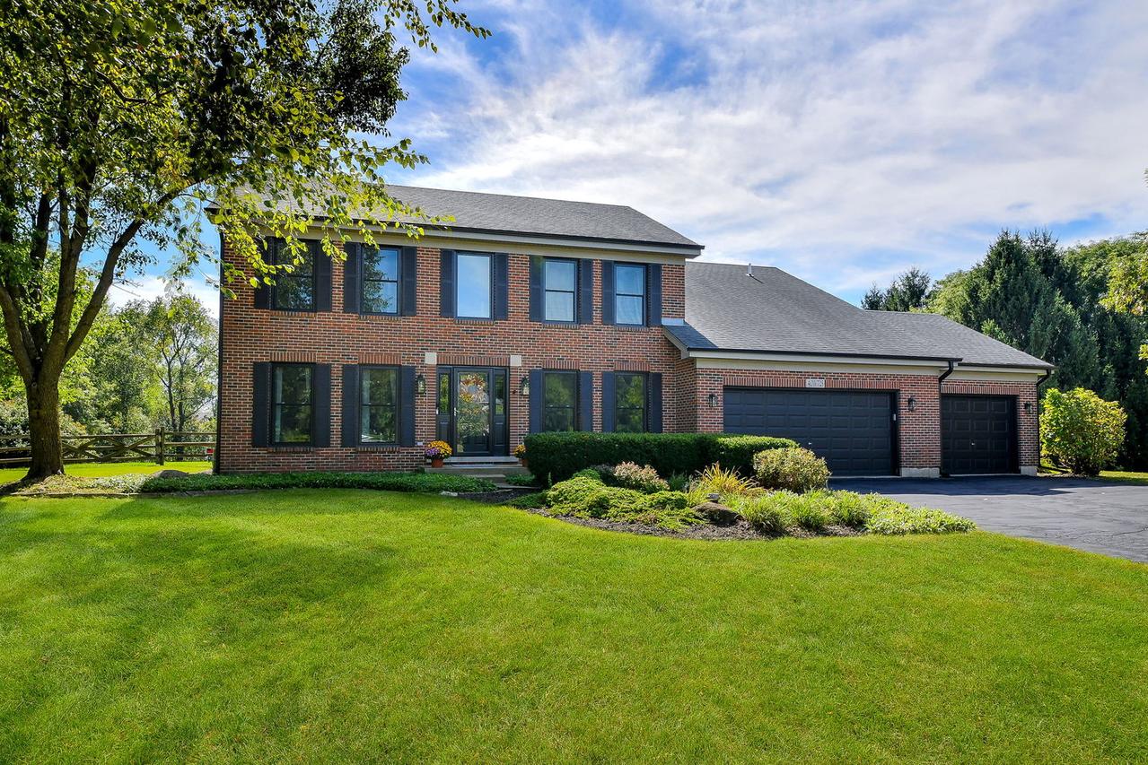 40W725 Aberdeen Ln., St. Charles, IL 60175