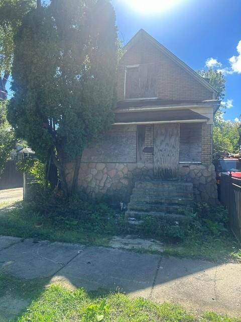 15 W 104th Pl., Chicago, IL 60628