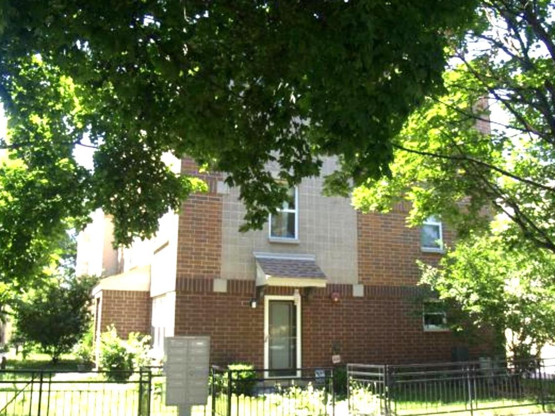 3951 W Ainslie St. #10, Chicago, IL 60625