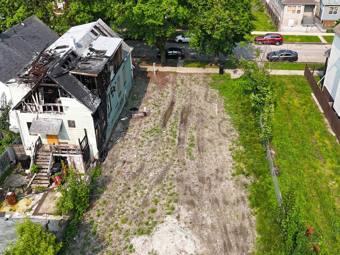 5935 S Carpenter St., Chicago, IL 60621