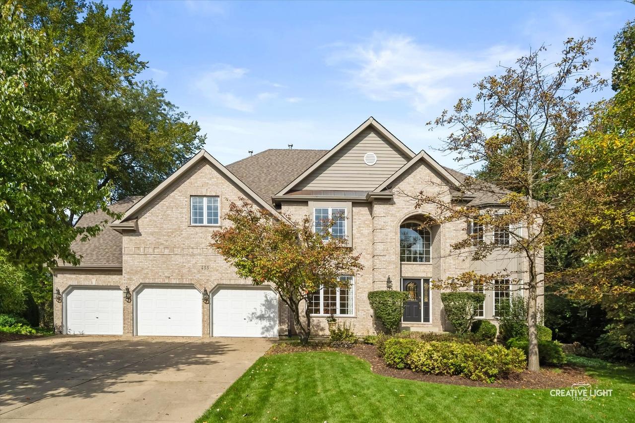 455 Flock Ave., Naperville, IL 60565